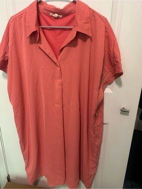entro womens XL dress fits more like 1X Coral Collar Button-Front Top